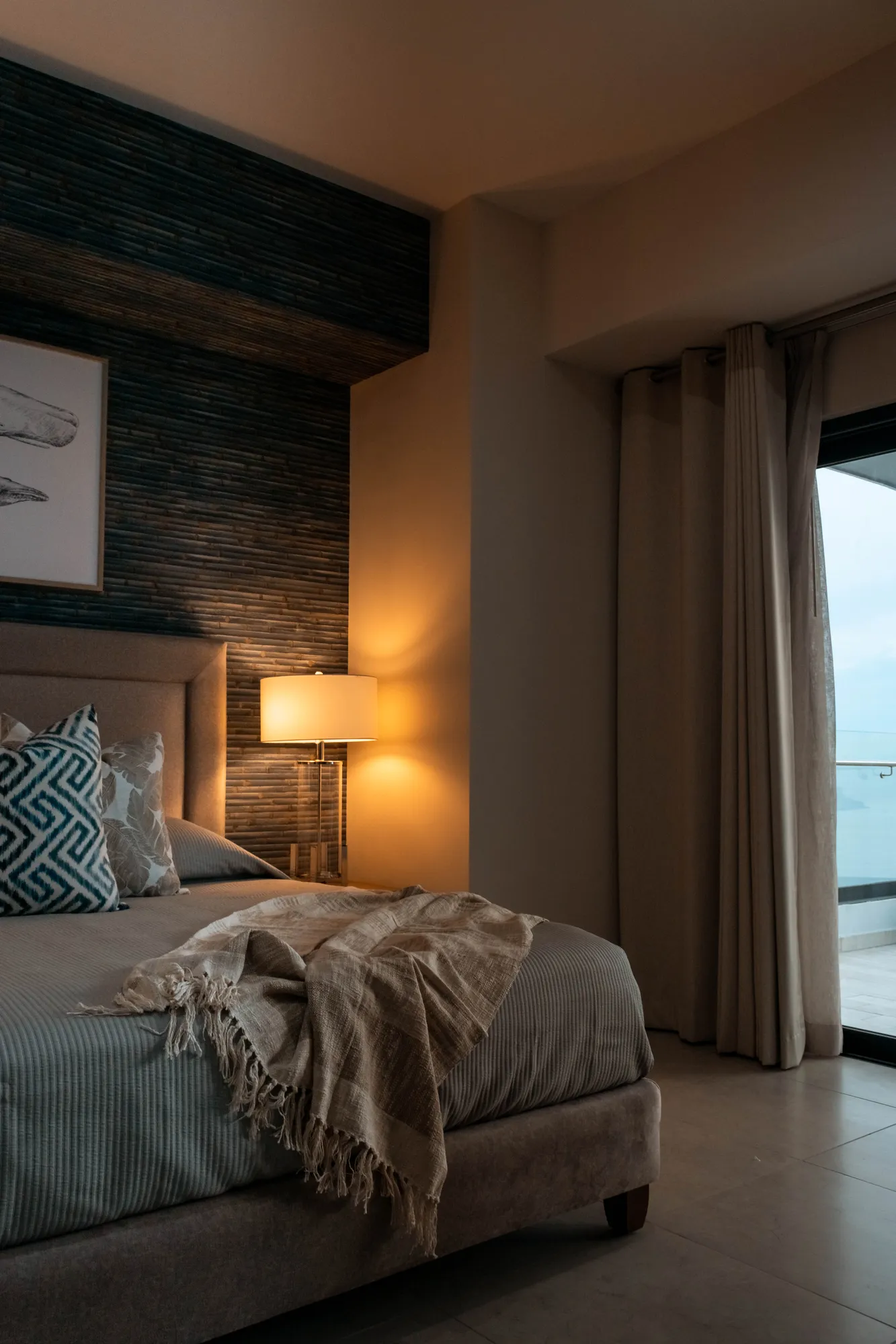 Departamento en Altomare, Mazatlán — interiorismo Punto Home frente al mar