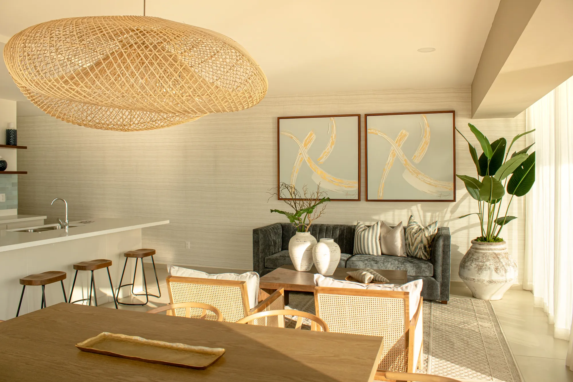 Departamento en Cristalbay, Mazatlán — interiorismo Punto Home frente al mar