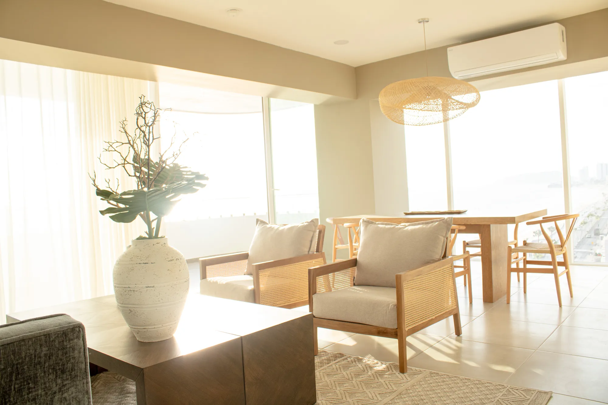 Departamento en Cristalbay, Mazatlán — interiorismo Punto Home frente al mar